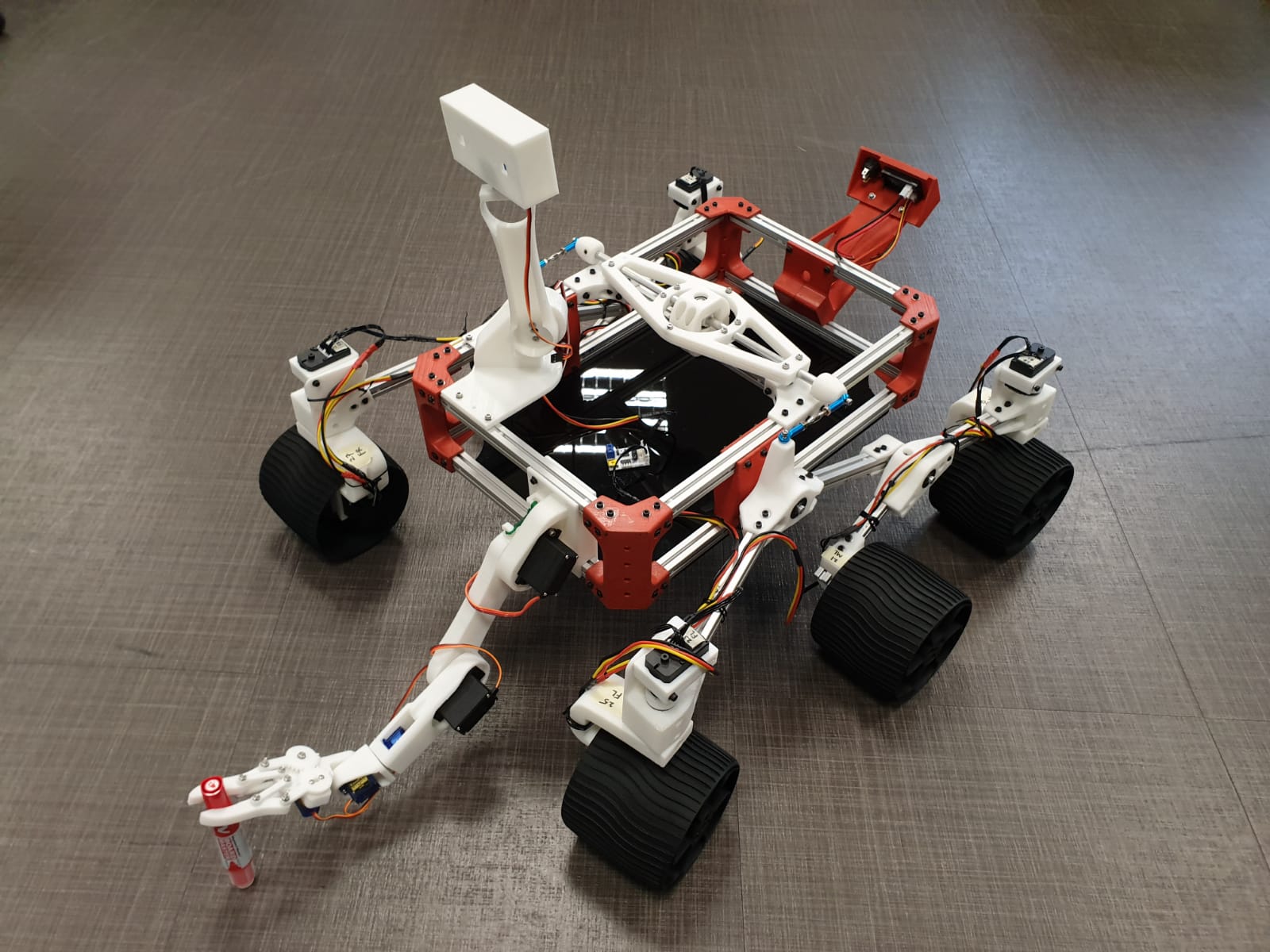 NUS SEDS’ Mars Rover, a life-hunting robot

