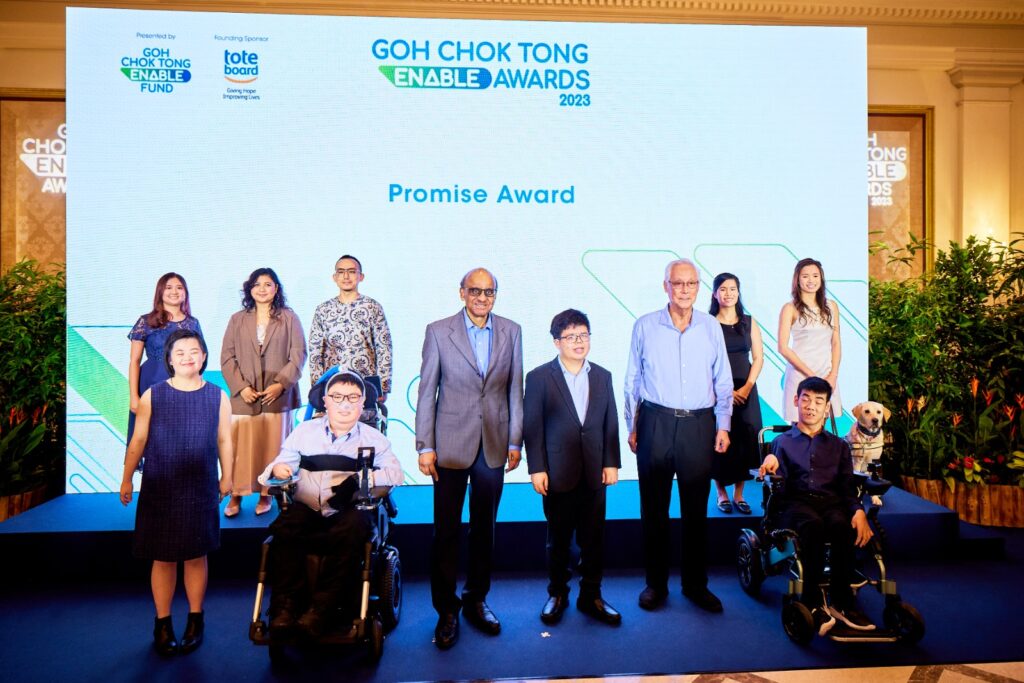 Recipients of the "Promise” category award receiving recognition from President Tharman and Emeritus Senior Minister Goh Chok Tong on stage. (Photo: Mediacorp)