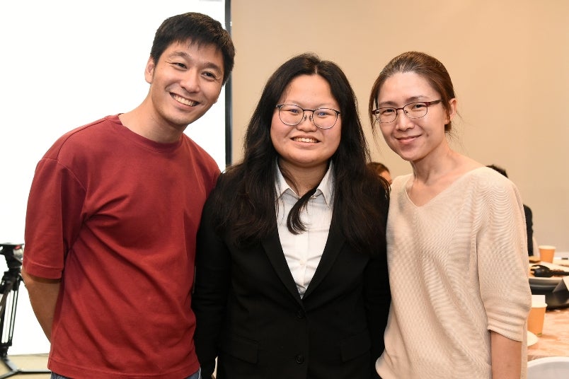 Clara (middle) with her SAU mentors, Teo Zhi Xiong (left) and Agnes Yuen (right). SAU currently supports three per cent of the NUS student population who identify with having disabilities and accessibility needs, working closely with university partners and student advocates to foster a culture of inclusion.